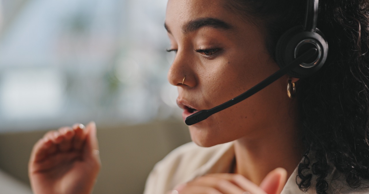 klantenservice aan de lijn met een klant